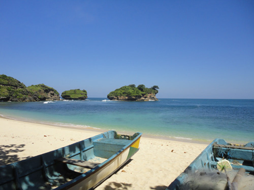 Coretanku Pantai Di Pacitan Coretanku Pantai Di Pacitan
