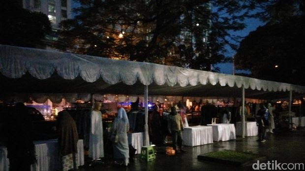 Jelang Doa Bersama, Panggung dan Stan Bersiap di Gasibu Bandung
