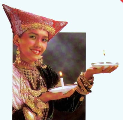 tari piring
