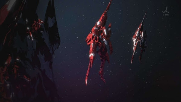 シドニアの騎士第7話感想 星白機の702を付けたガウナが 緑川纈とイザナのヒロインを巡る戦い 岐神海苔夫が許せない 小林艦長の裸アリ シドニアの騎士