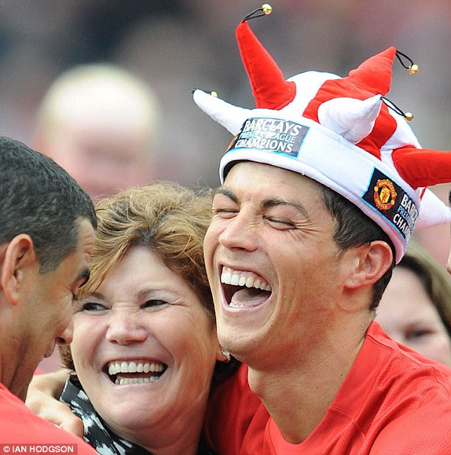 Cristiano Ronaldo's mother Dolores Aveiro tried to ...