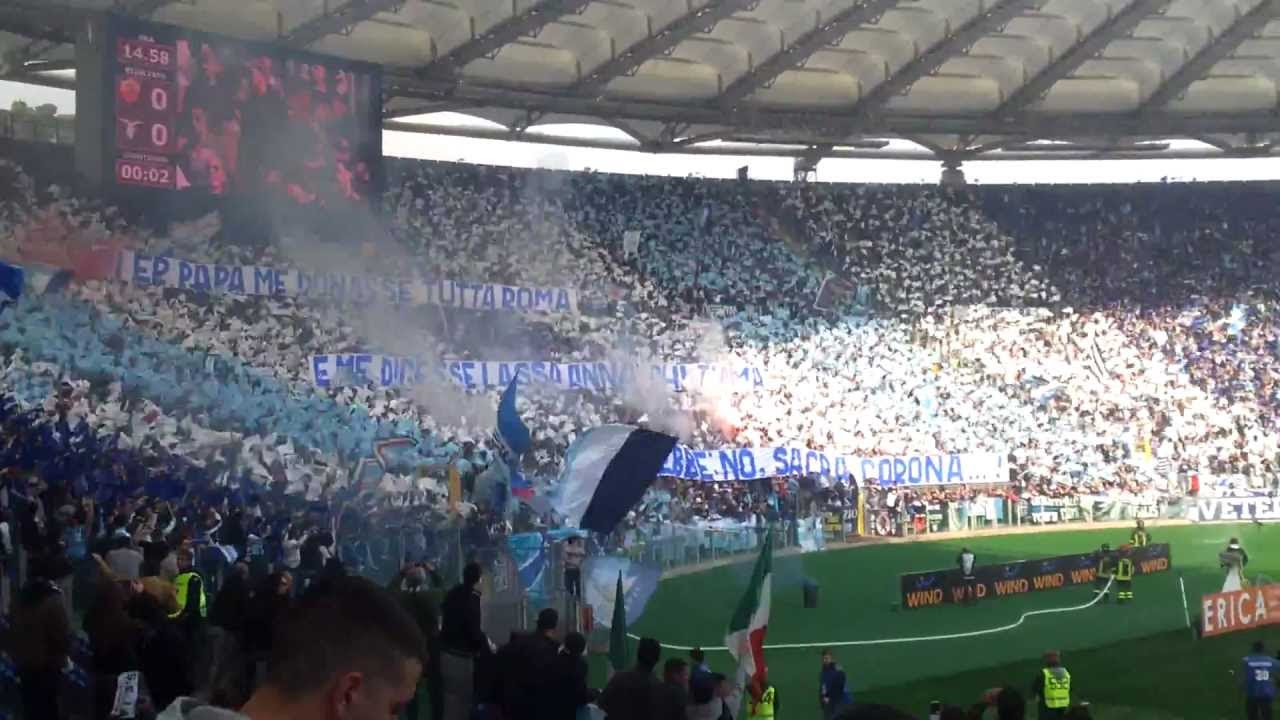 Coreografia CURVA NORD roma 1 LAZIO 2 4/3/2012 - YouTube