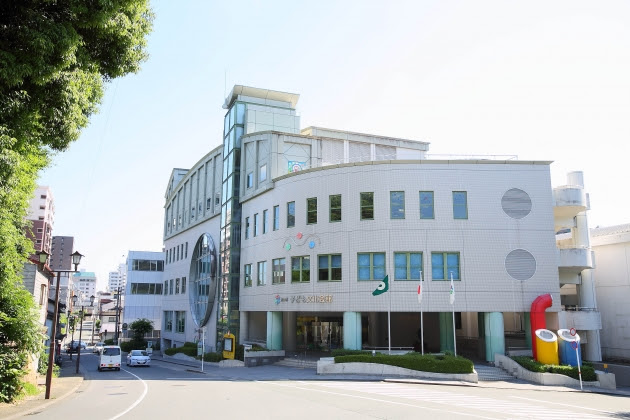 写真の七光の 写真の本 熊本市子ども文化会館へ Shichiko撮影日記