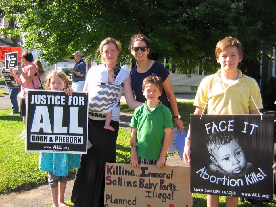 Over 400 Protest Planned Parenthood In Ct Family Institute Of Connecticut