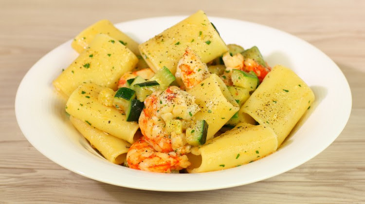 Paccheri Zucchine E Gamberoni Cookaround