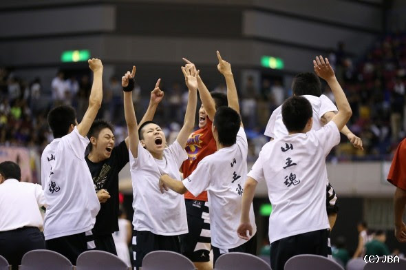 フォトギャラリー 東日本大震災復興支援 平成25年度全国中学校体育大会 第43回全国中学校バスケットボール大会 公益財団法人日本バスケットボール協会