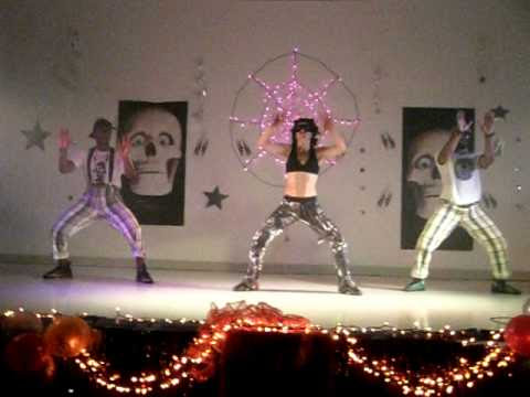LoBa. SHaKiRa. zUmBa -