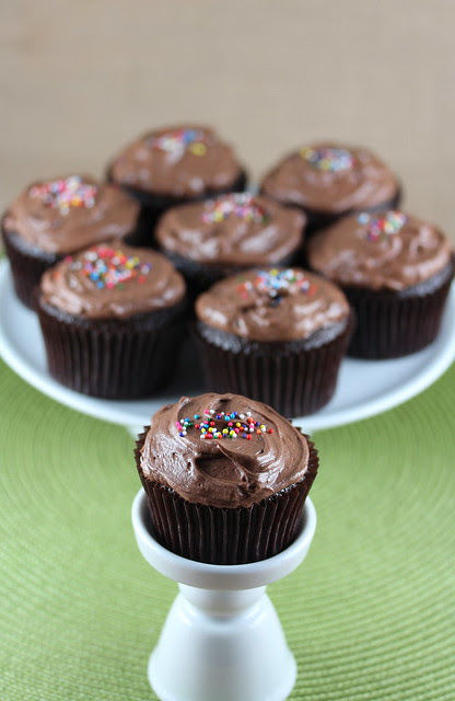 Chocolate Cupcakes with Frosting