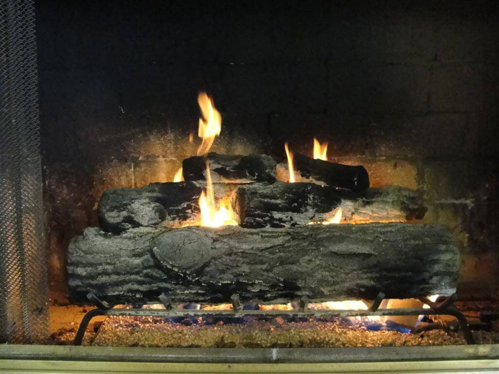 Minneapolis Home Inspections: My Beef With Old Gas Log ...
