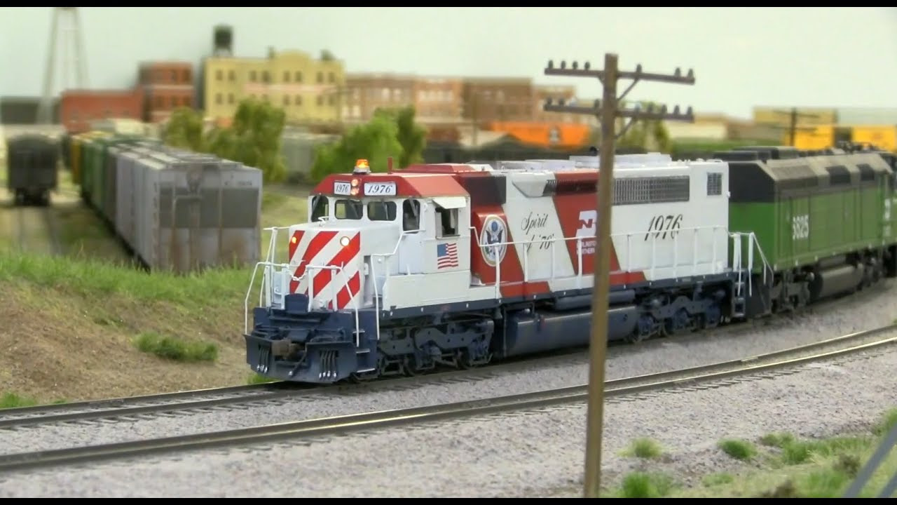 BN HO Scale Model Railroad Layout Train Journey - YouTube