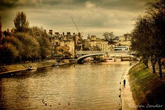 Moody Ouse