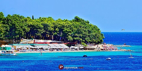 Plaža Martinica, Bol (Brač) | Plaže na Putovnica.net