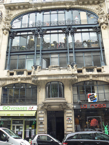 magasin rue réaumur.jpg