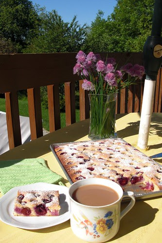 June 12, Cherries cake-4