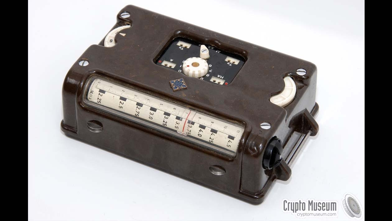 http://gizmodo.uol.com.br/wp-content/blogs.dir/8/files/2017/03/Telefunken-PE-484.jpg