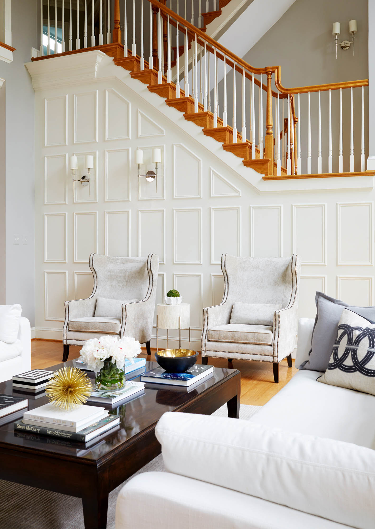 A Living Room Goes From Dated To Dashing Rue