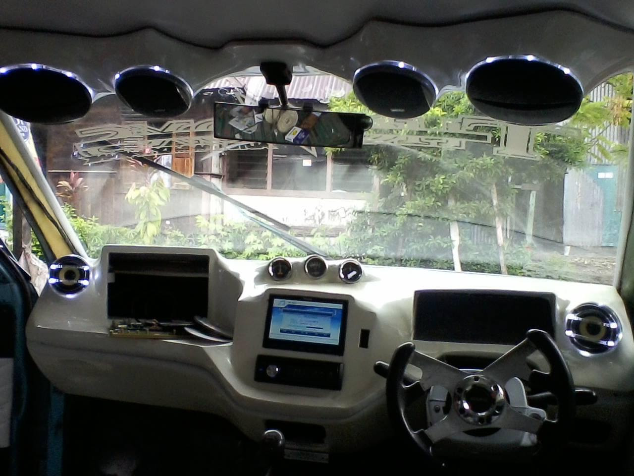 Angkot Gaul Lantai Keramik CCTV Hingga Home Theater VIVAcoid