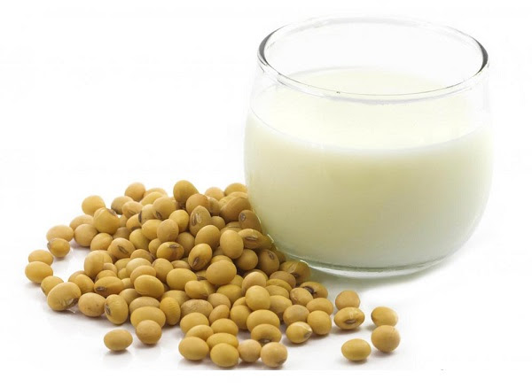 طريقة عمل حليب الصويا