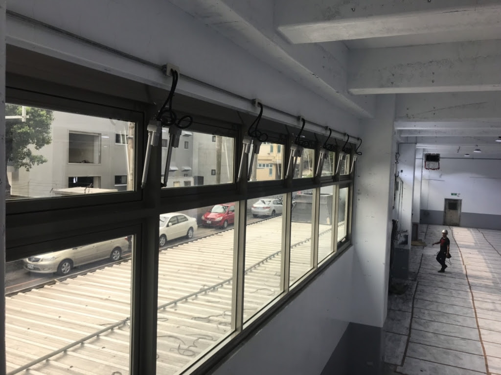 自然排煙窗電動螺桿-桃園市中壢區-亞智科技股份有限公司-力宇消防工程-消防公司,新北市消防公司,防煙垂壁 ...