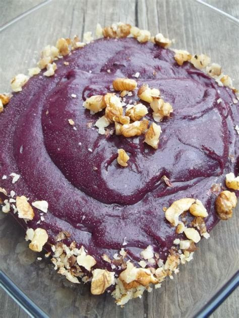 pelamush garnished  crushed walnuts pelamushi