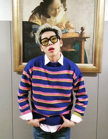 Block B S Zico Shows Off Stylish Fashion Sense