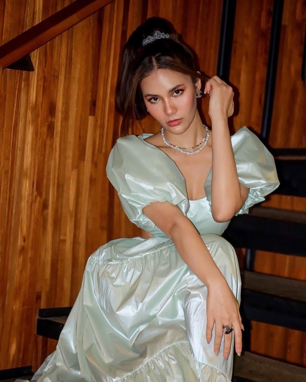 เอ๊ะยังไง?น้ำตาล กับแฟนเก่า เมย์ รัชนก เป็นอะไรกันเอ่ย!?