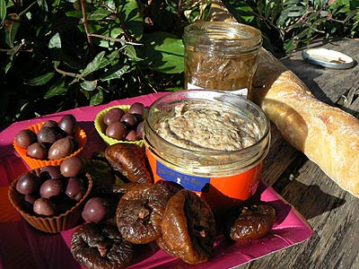 olives et figues séchées.jpg