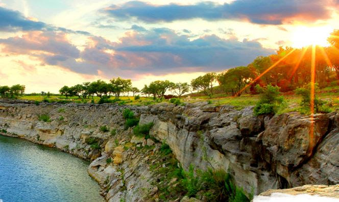 Lago Fest 2016: Music, Food, and a Sailboat Regatta in ...