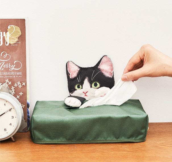 ティッシュをねらう子猫が ティッシュカバーになって登場 フェリシモ猫部