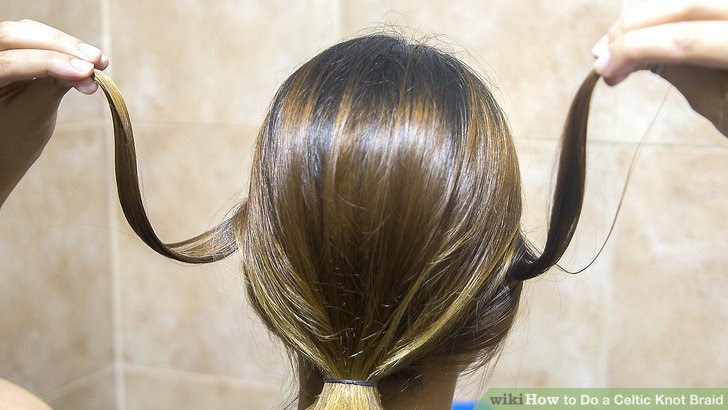 Do a Celtic Knot Braid Step 1.jpg