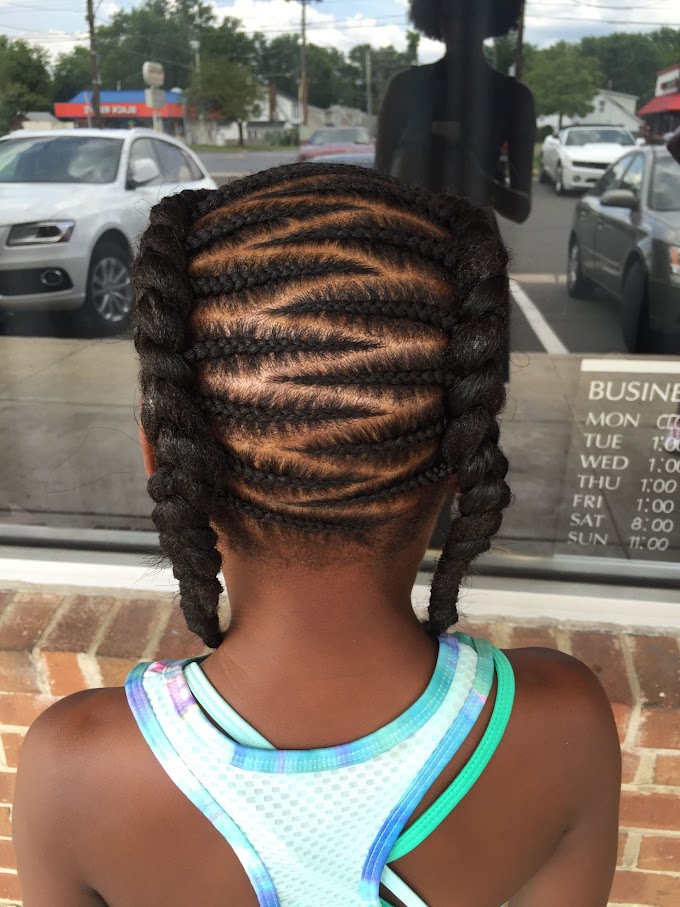 Natural Hairstyles : Knotless box braids | Box braids pictures, Box braids / See more ideas about natural hair styles, beautiful gray hair, natural gray hair.
