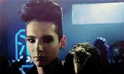 tumblr lw54rkKqhH1qft27fo1 250 