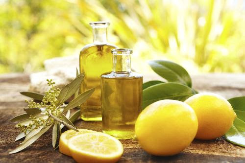 Dưỡng trắng da bằng dầu oliu, chanh là phương pháp làm đẹp an toàn, tiết kiệm chi phí