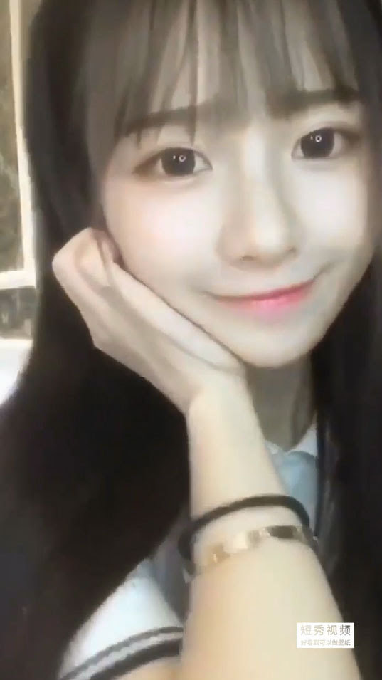 水汪汪的大眼睛 甜美妹子精彩短秀 高清在线观看 百度视频