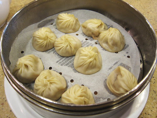 Six Taste Delicious Dumpling Tour:  Din Tai Fung