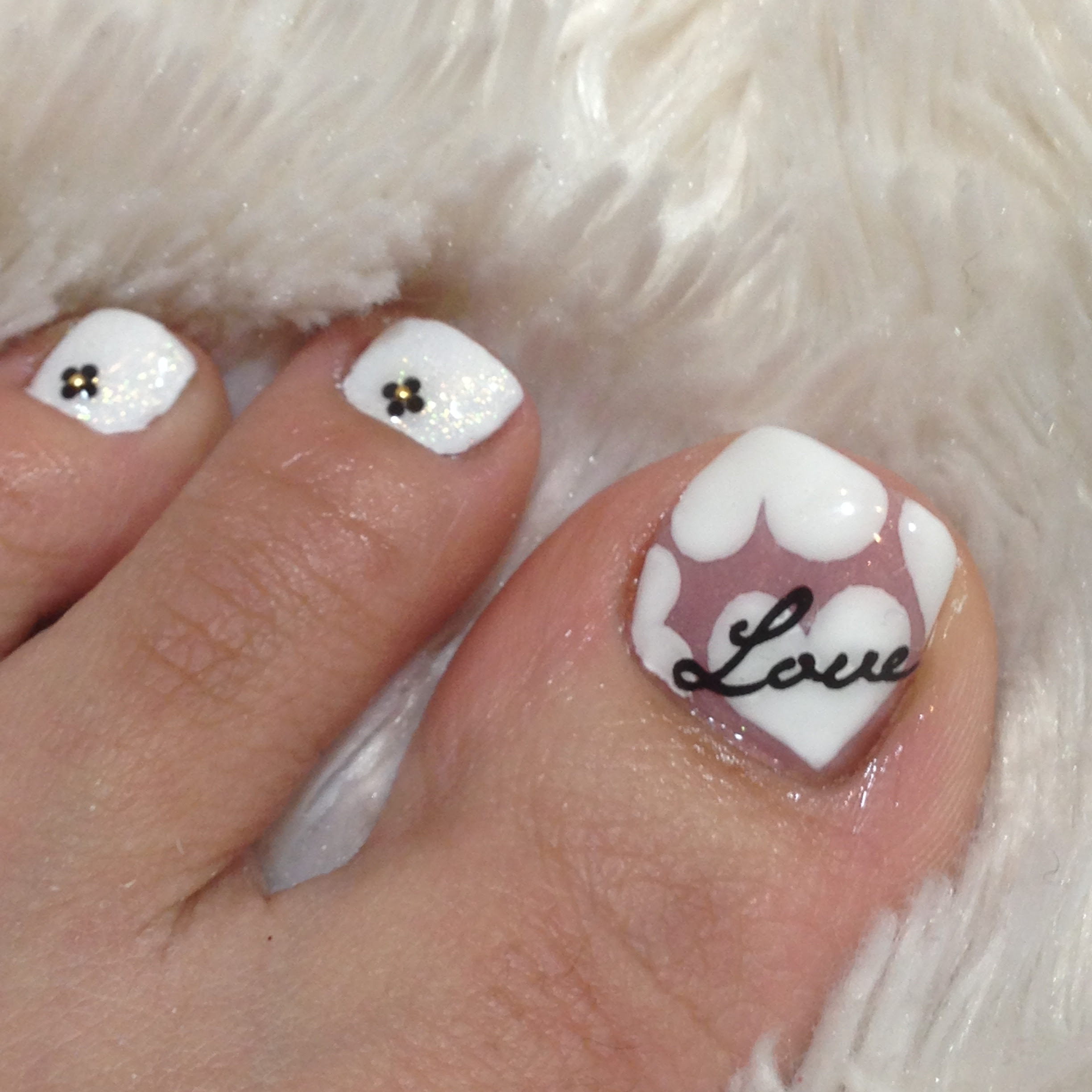 フット ハートクリアネイル 本厚木のネイルサロン Ailesjore エルジョワ