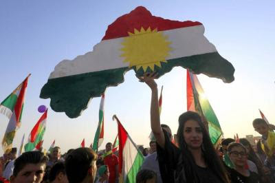 women-kurds-a-20170919-870x580.jpg