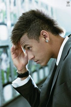 29 of The Best Neymar Hairstyles 2014