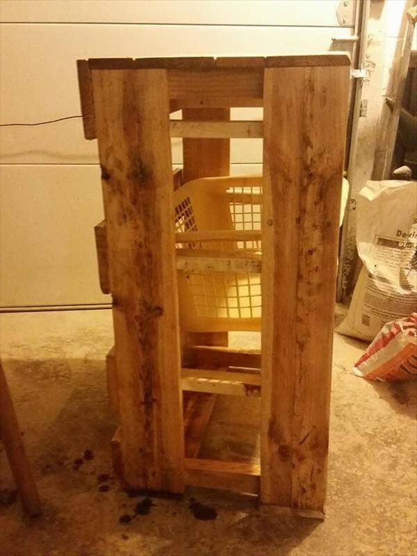 diy pallet laundry Laundry Recycled Holder Pallet 101  Pallets Basket DIY