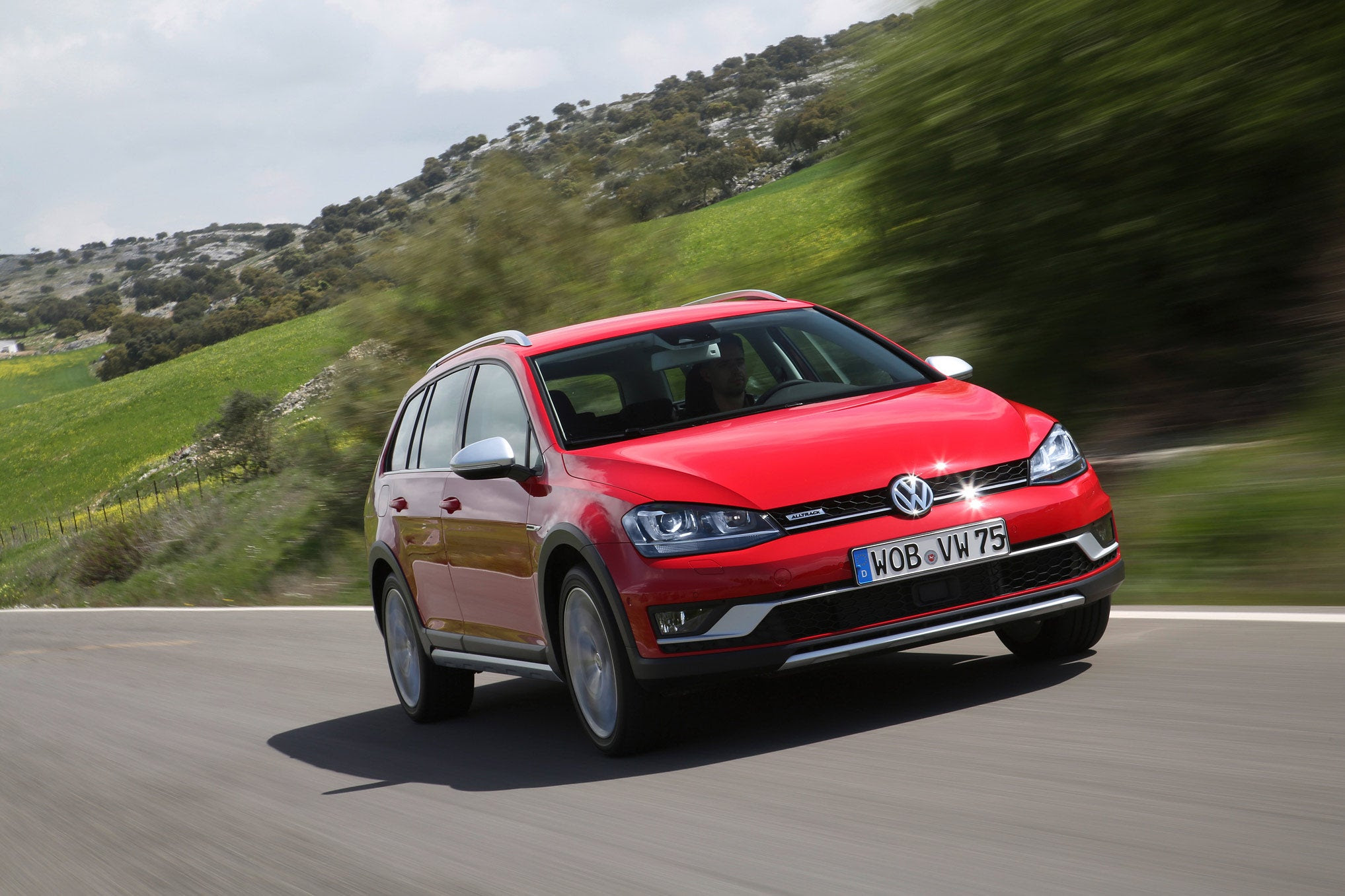 volkswagen-golf-alltrack-007
