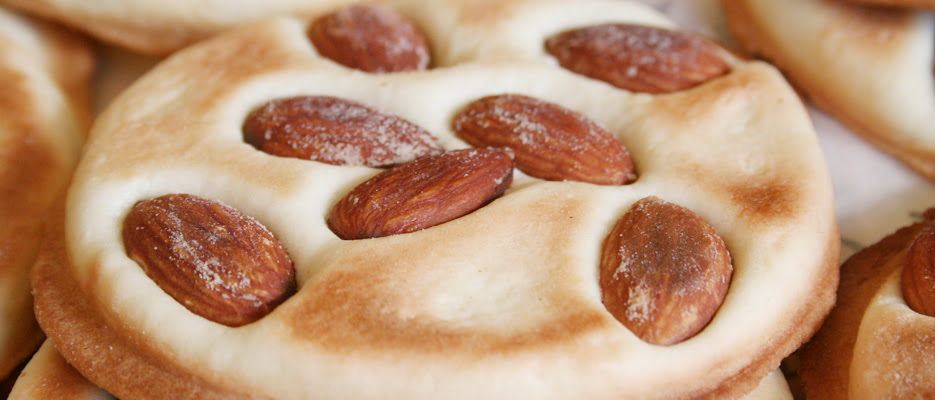 手焼きせんべいの小山せんべい店