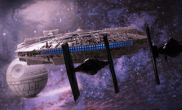 レビュー バンダイ ミレニアム ファルコン 電飾編 塗装編 ふぃぎゅる