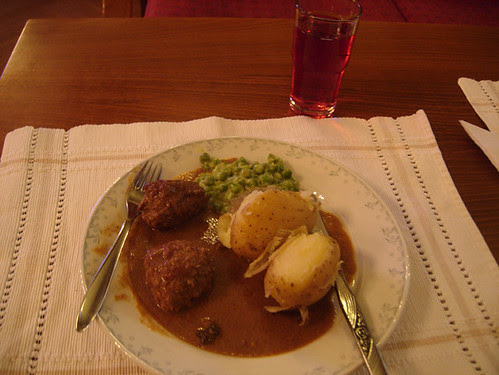 Meal at London's Norwegian church