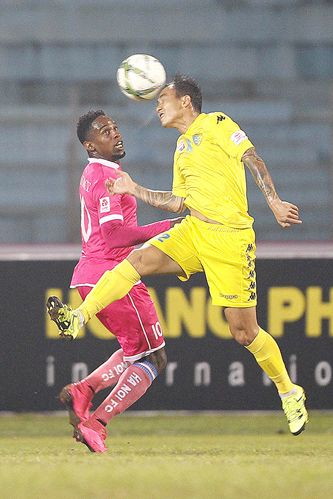 Hà Nội T&T ‘run rẩy’ vào Nha Trang