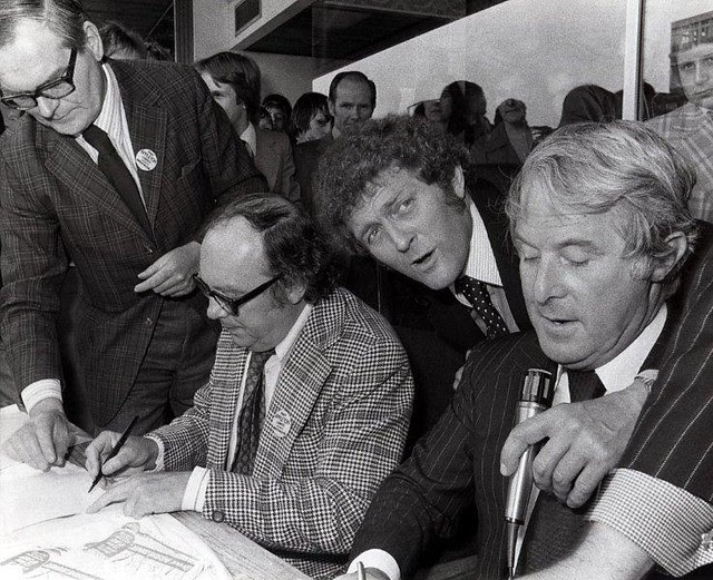 Wilsons Corner, Brentwood