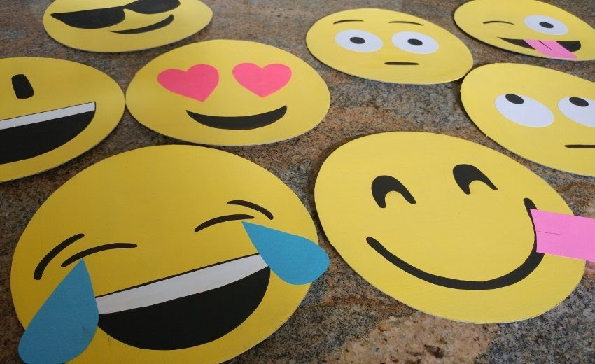 How to Make Cardboard Emoji Faces - DIY Inspired