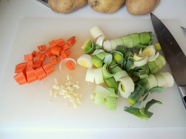 potato leek soup with chorizo3