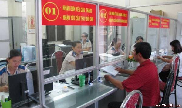 Thí điểm cơ chế một cửa và hỗ trợ trực tuyến yêu cầu thi hành án tại Cục THADS Hà Nội.