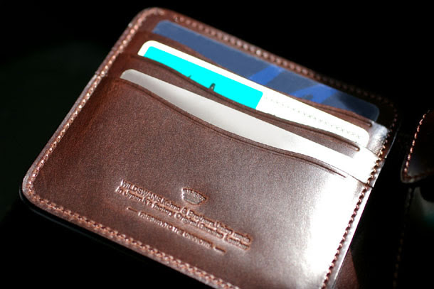 ２つ折り財布 Grounder グラウンダー について ２ Blog Staff Information C O U Wildswans ワイルドスワンズ 直営店