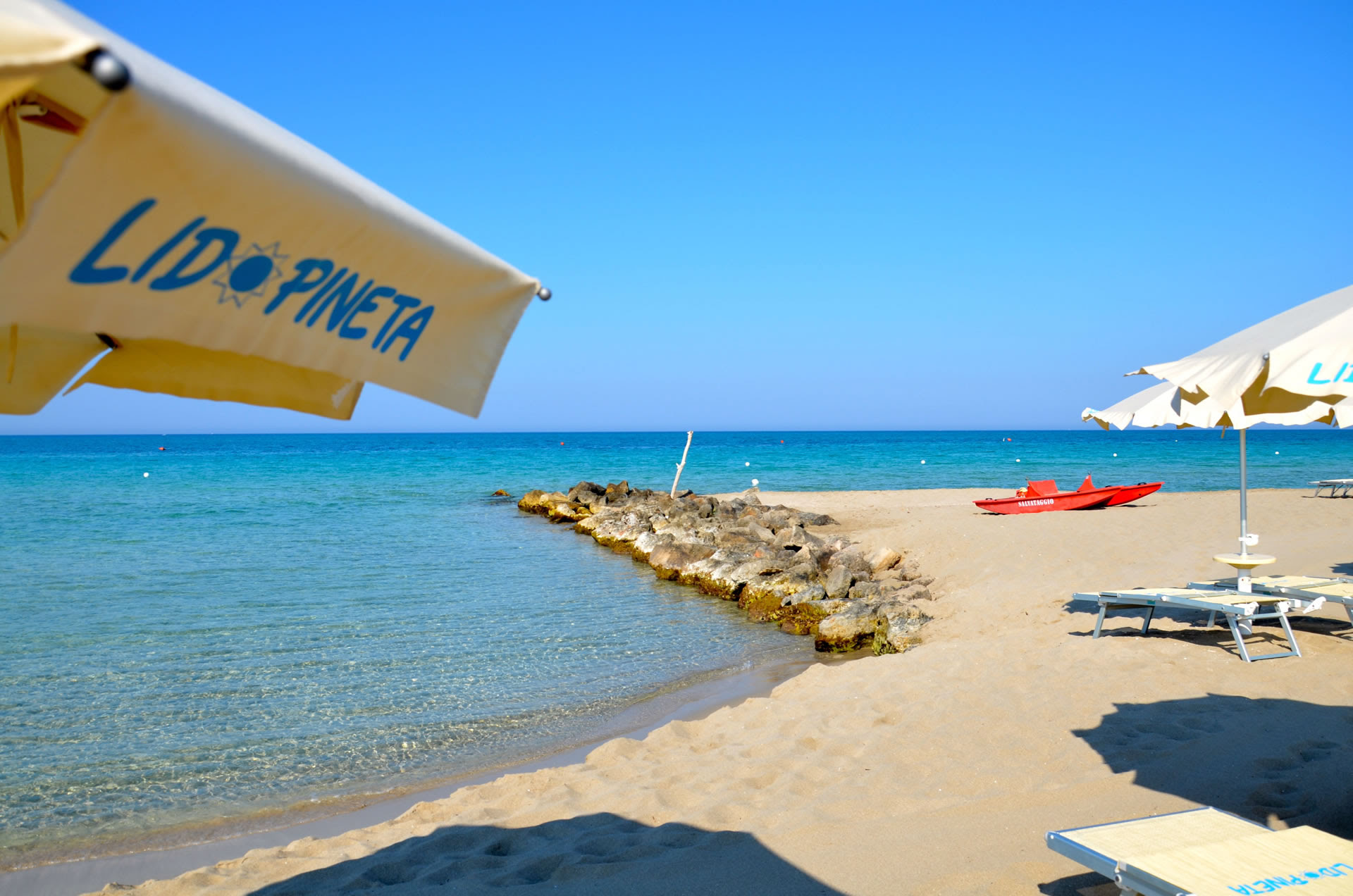 Lido Pineta Spiaggia Attrezzata Località Fontanelle Ugento